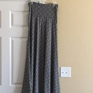 Lularoe small maxi
